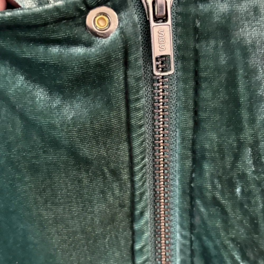 Torrid Velveteen Moto Jacket Mottled Texture‎ 4/26US Botanical Garden Green Zip